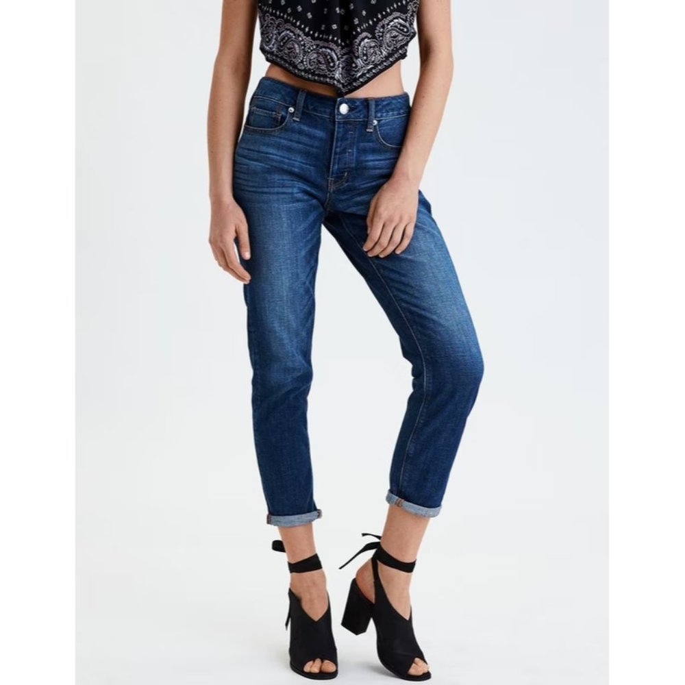 American Eagle Outfitters Women's Blue Stretch Hi-Rise Straight Tomgirl Jeans 12